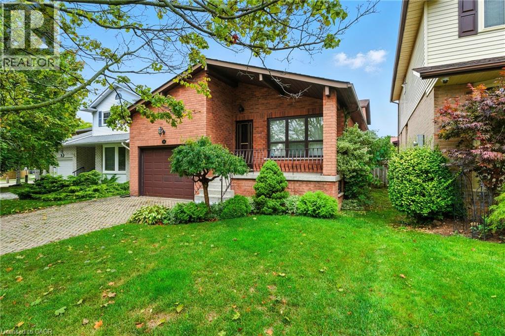 24 Ellington Avenue, Stoney Creek, Ontario  L8E 4E9 - Photo 1 - 40773959