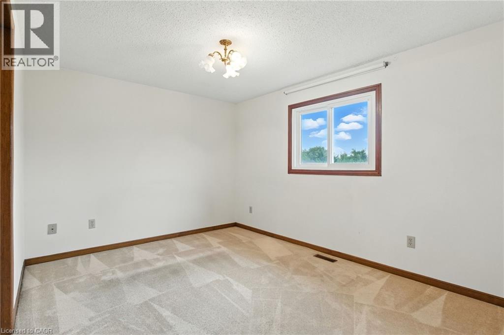 24 Ellington Avenue, Stoney Creek, Ontario  L8E 4E9 - Photo 17 - 40773959