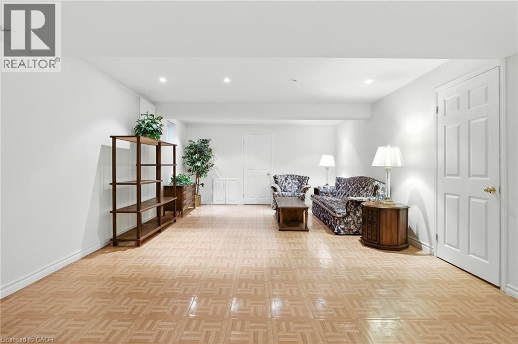 24 Ellington Avenue, Stoney Creek, Ontario  L8E 4E9 - Photo 21 - 40773959