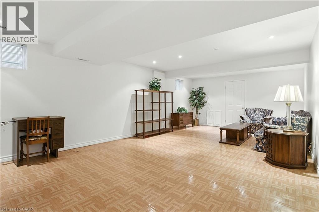24 Ellington Avenue, Stoney Creek, Ontario  L8E 4E9 - Photo 22 - 40773959