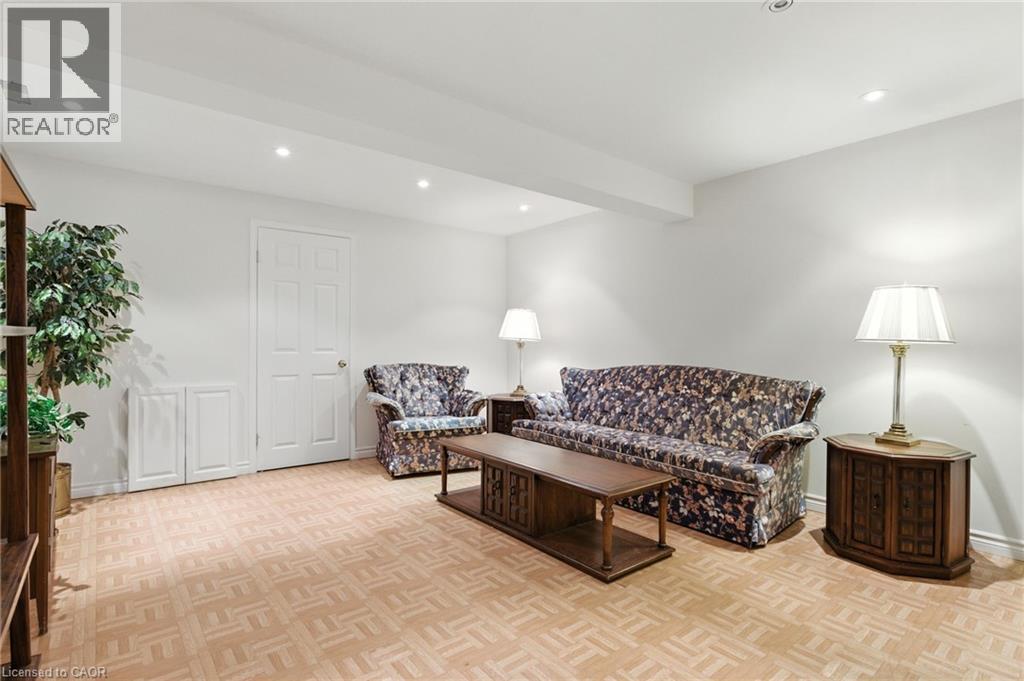 24 Ellington Avenue, Stoney Creek, Ontario  L8E 4E9 - Photo 23 - 40773959