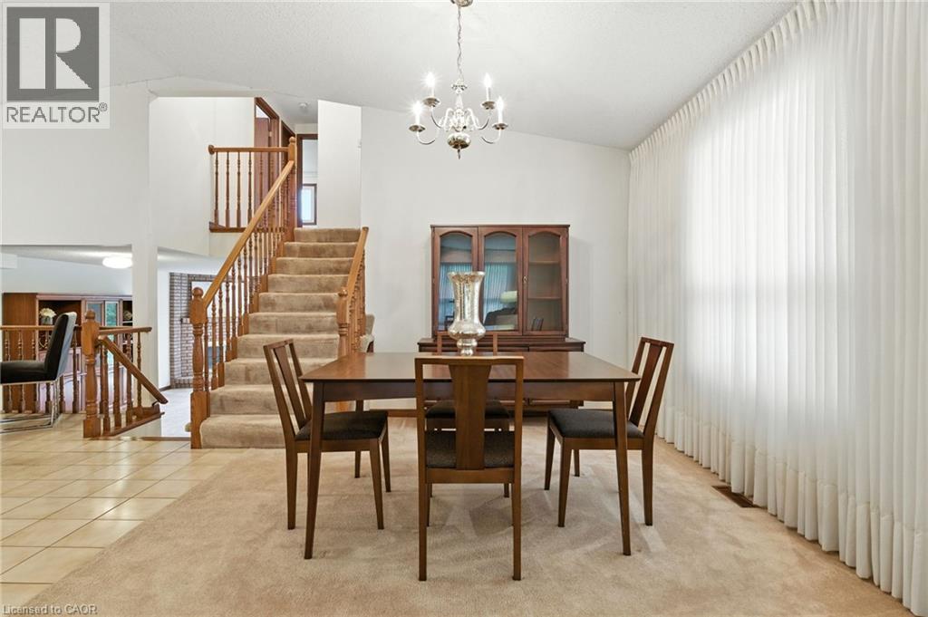 24 Ellington Avenue, Stoney Creek, Ontario  L8E 4E9 - Photo 4 - 40773959