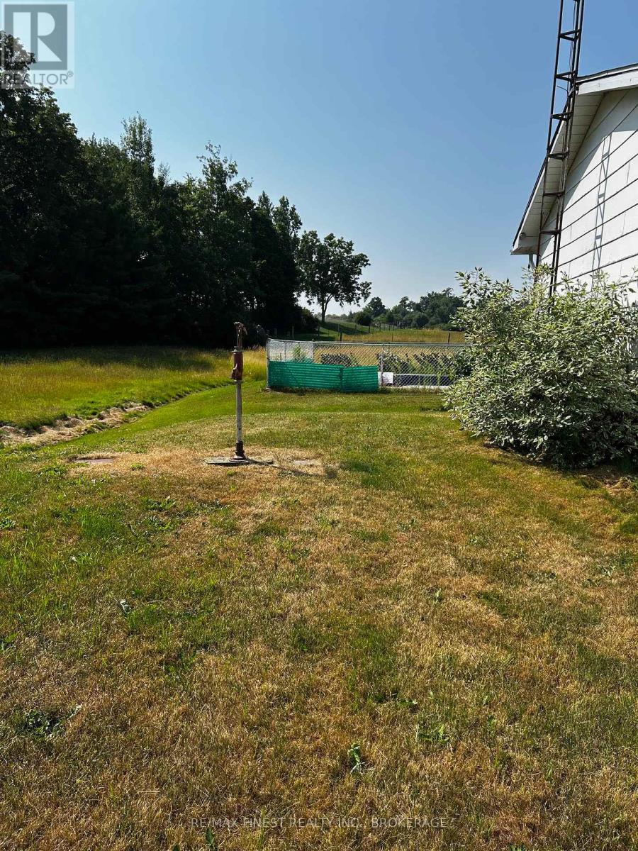 220 Eden Grove Road, Lansdowne Village, Ontario  K0E 1L0 - Photo 10 - X12429666