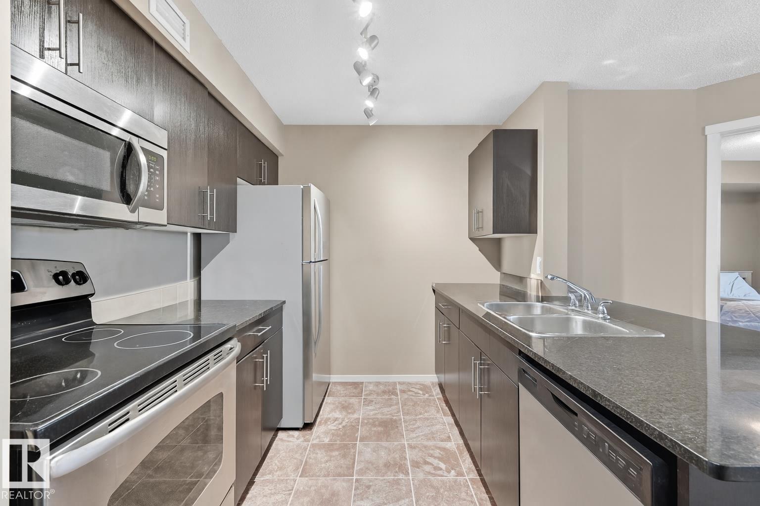 #205 5810 Mullen Pl Nw, Edmonton, Alberta  T6R 0W3 - Photo 6 - E4459739