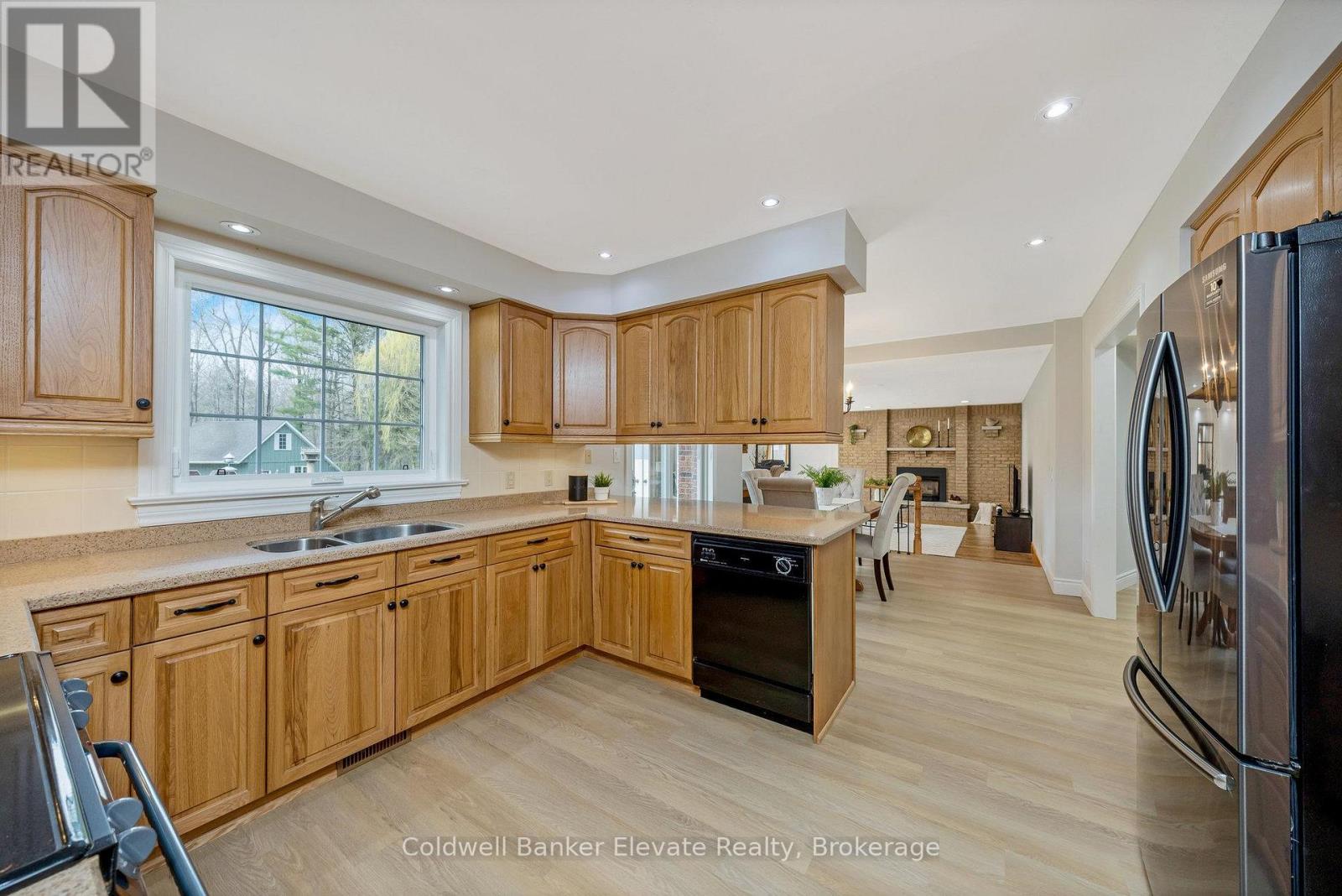 12282 Eighth Line, Halton Hills, Ontario  L7G 4S4 - Photo 15 - W12429537