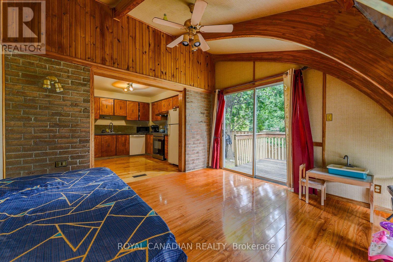 2 Mayberry Court, Brampton, Ontario  L6S 5A9 - Photo 18 - W12429548