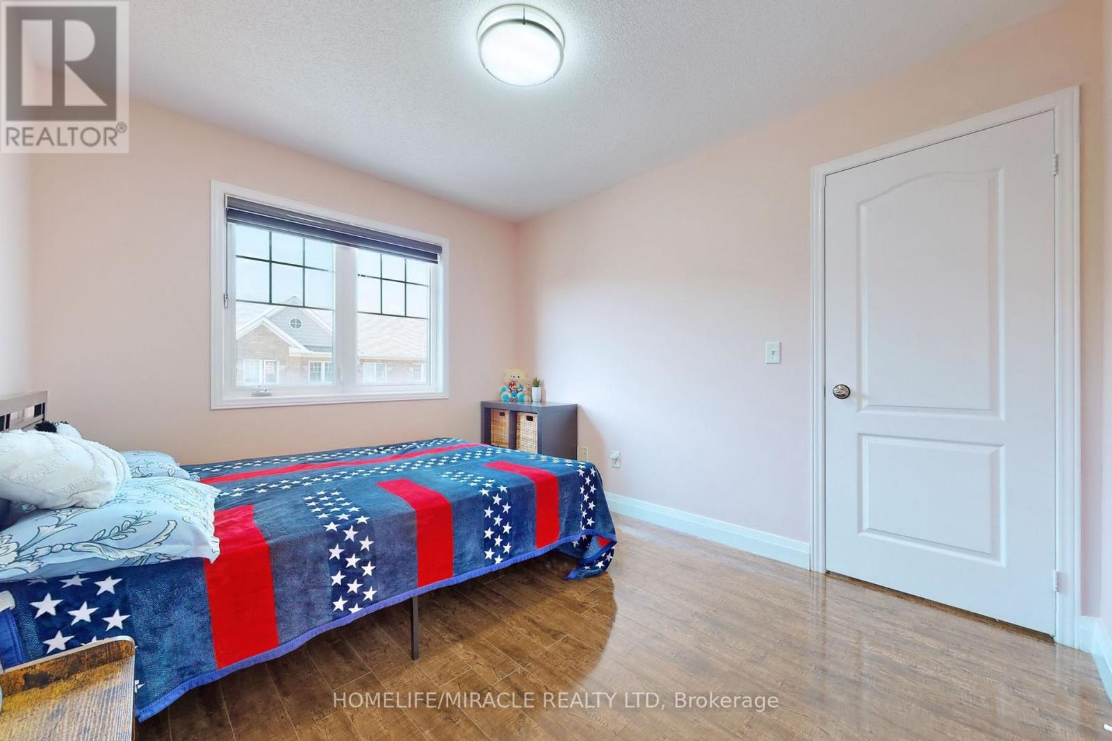 15 Masseyfield Street N, Brampton, Ontario  L6P 3E1 - Photo 21 - W12429551