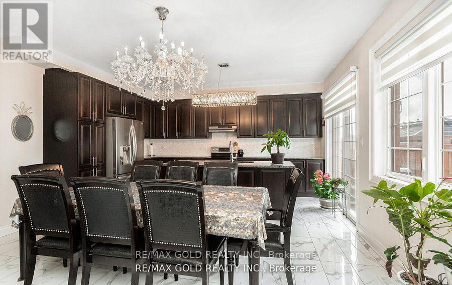 (Main & Second Floor) - 4 Buttonwood Road, Brampton, Ontario  L6P 4J9 - Photo 16 - W12429586