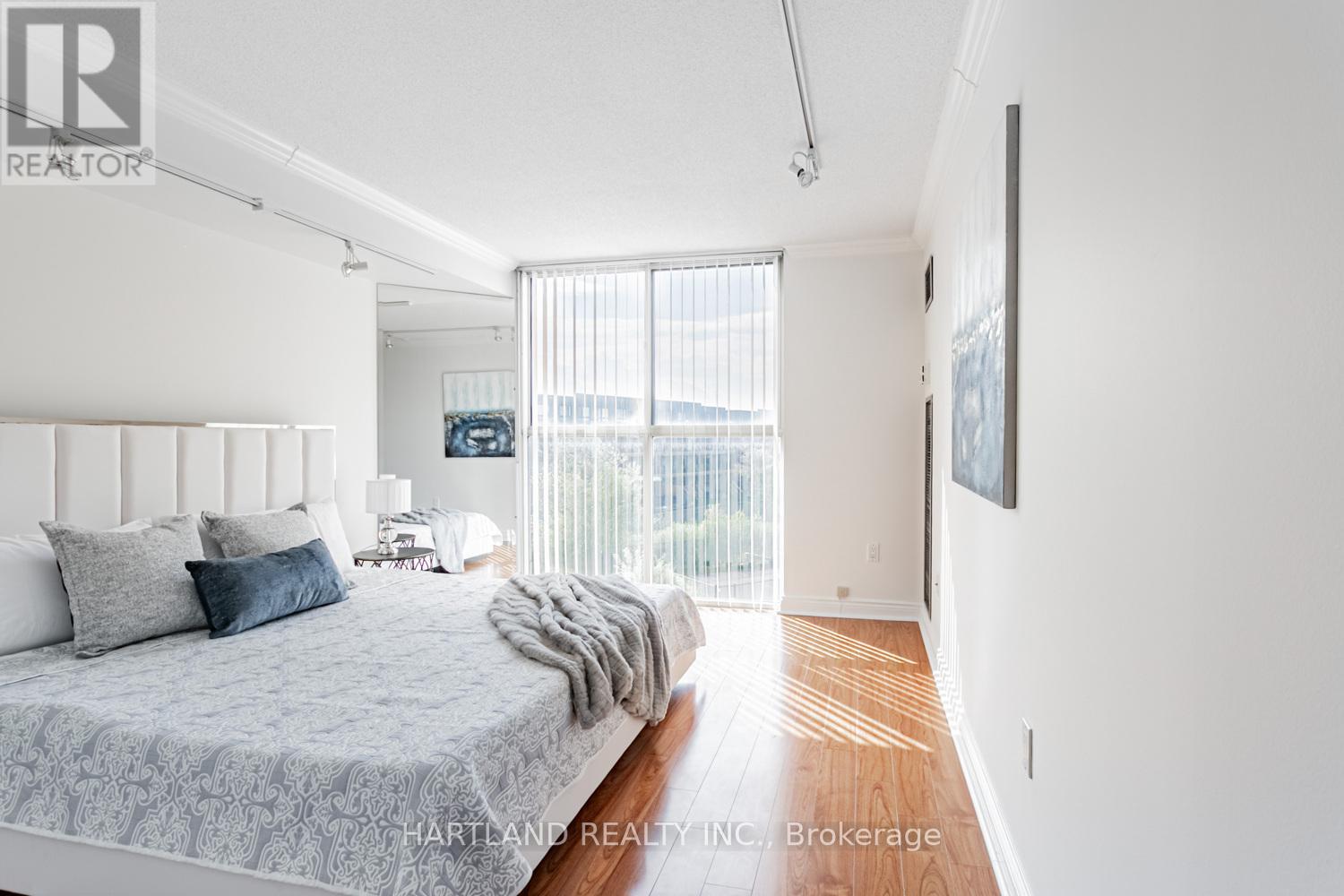 306 - 600 Rexdale Boulevard, Toronto, Ontario  M9W 6T4 - Photo 15 - W12429609