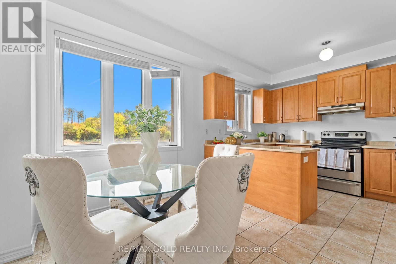 36 Kayak Heights, Brampton, Ontario  L6Z 0B4 - Photo 15 - W12429619