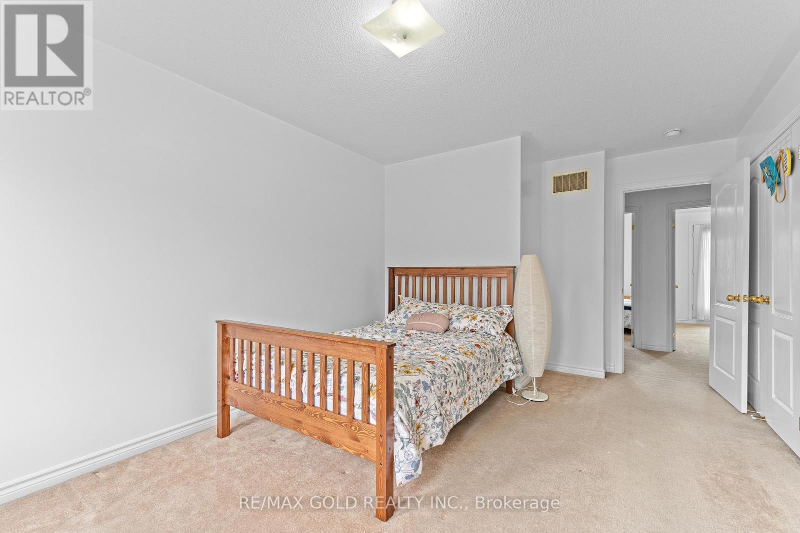 36 Kayak Heights, Brampton, Ontario  L6Z 0B4 - Photo 22 - W12429619