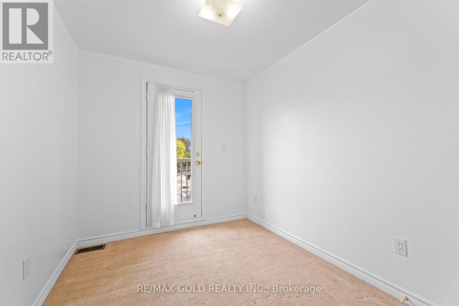 36 Kayak Heights, Brampton, Ontario  L6Z 0B4 - Photo 31 - W12429619