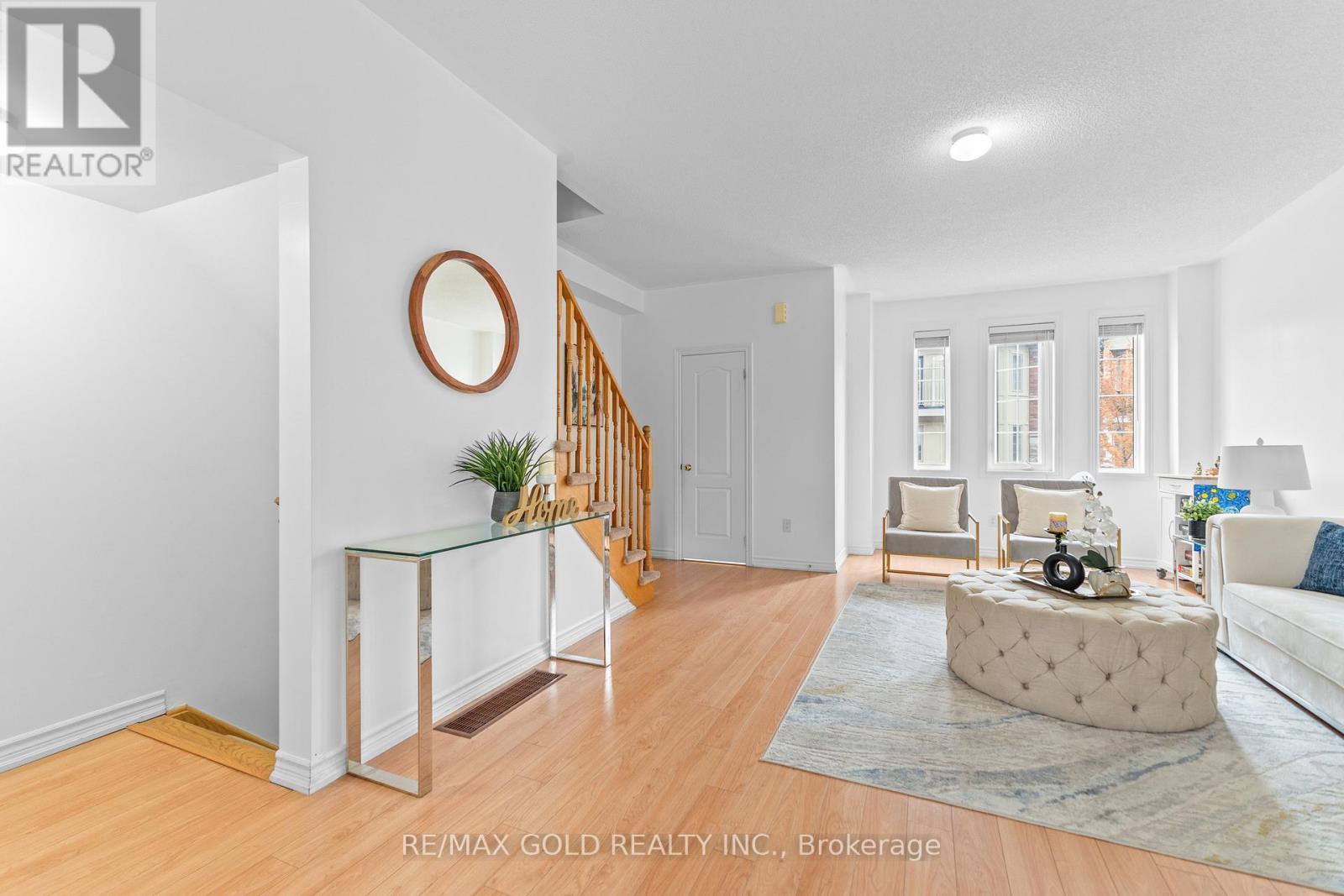 36 Kayak Heights, Brampton, Ontario  L6Z 0B4 - Photo 5 - W12429619