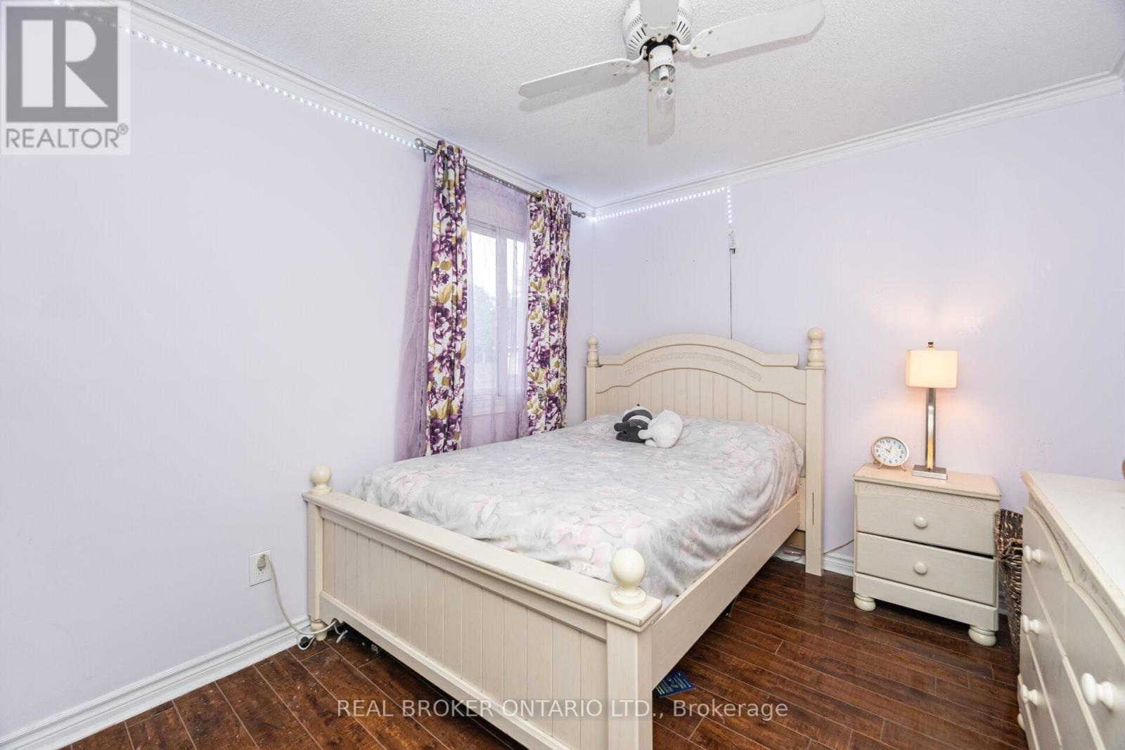 11 Pierpont Place, Mississauga, Ontario  L5N 5V1 - Photo 30 - W12429640