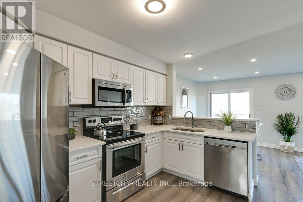 506 Blackwater Place E, London North, Ontario  N5X 4J4 - Photo 5 - X12429676