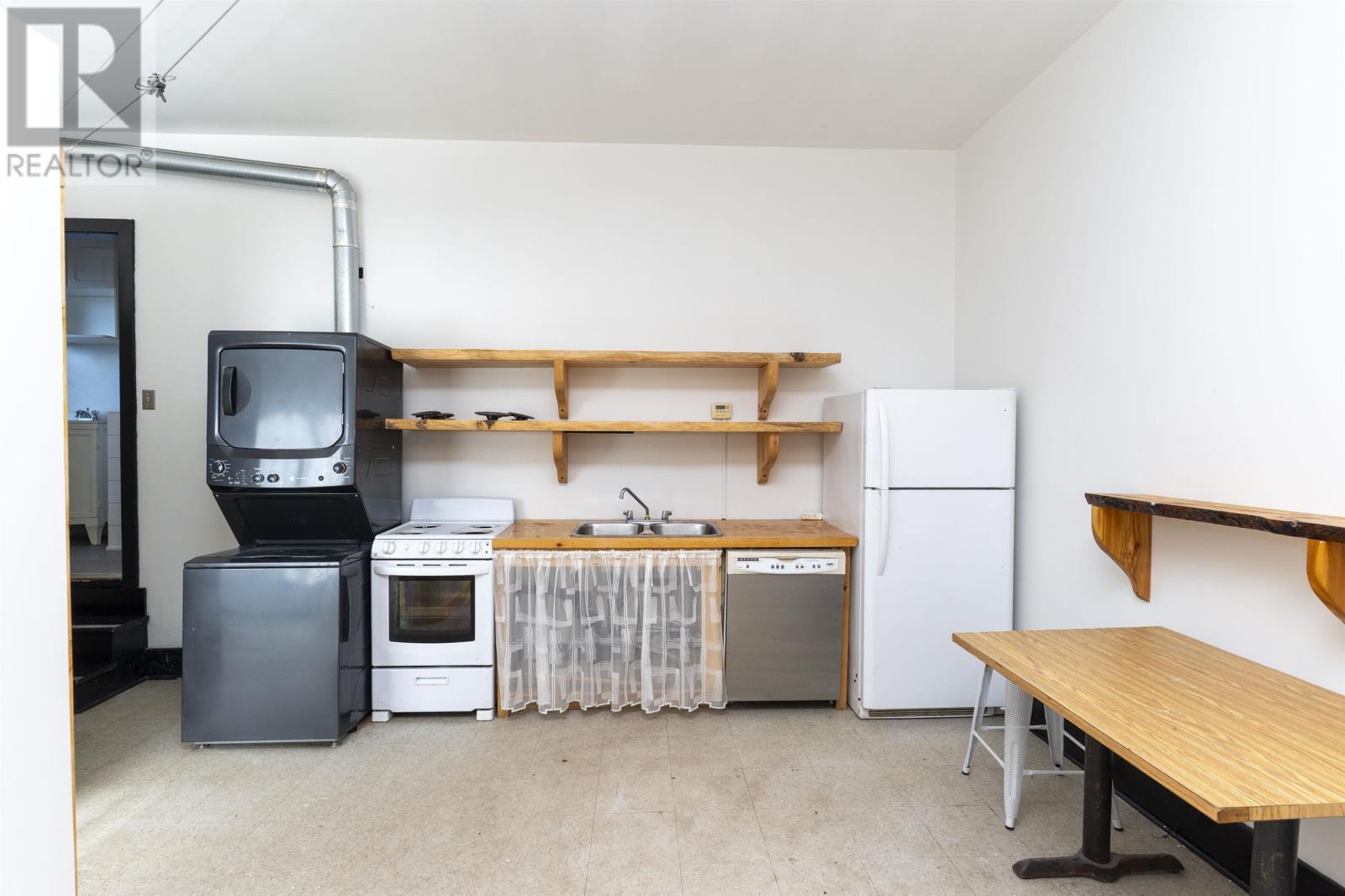 136 Court St S, Thunder Bay, Ontario  P7B 2X4 - Photo 7 - TB252741