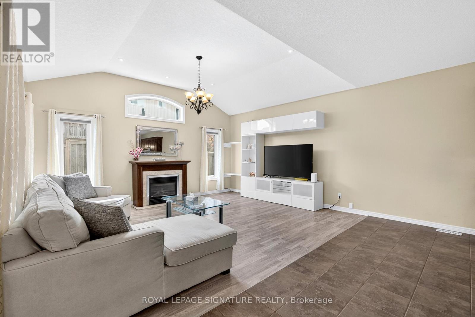 408 Gravel Ridge Trail, Kitchener, Ontario  N2E 0B2 - Photo 18 - X12429555