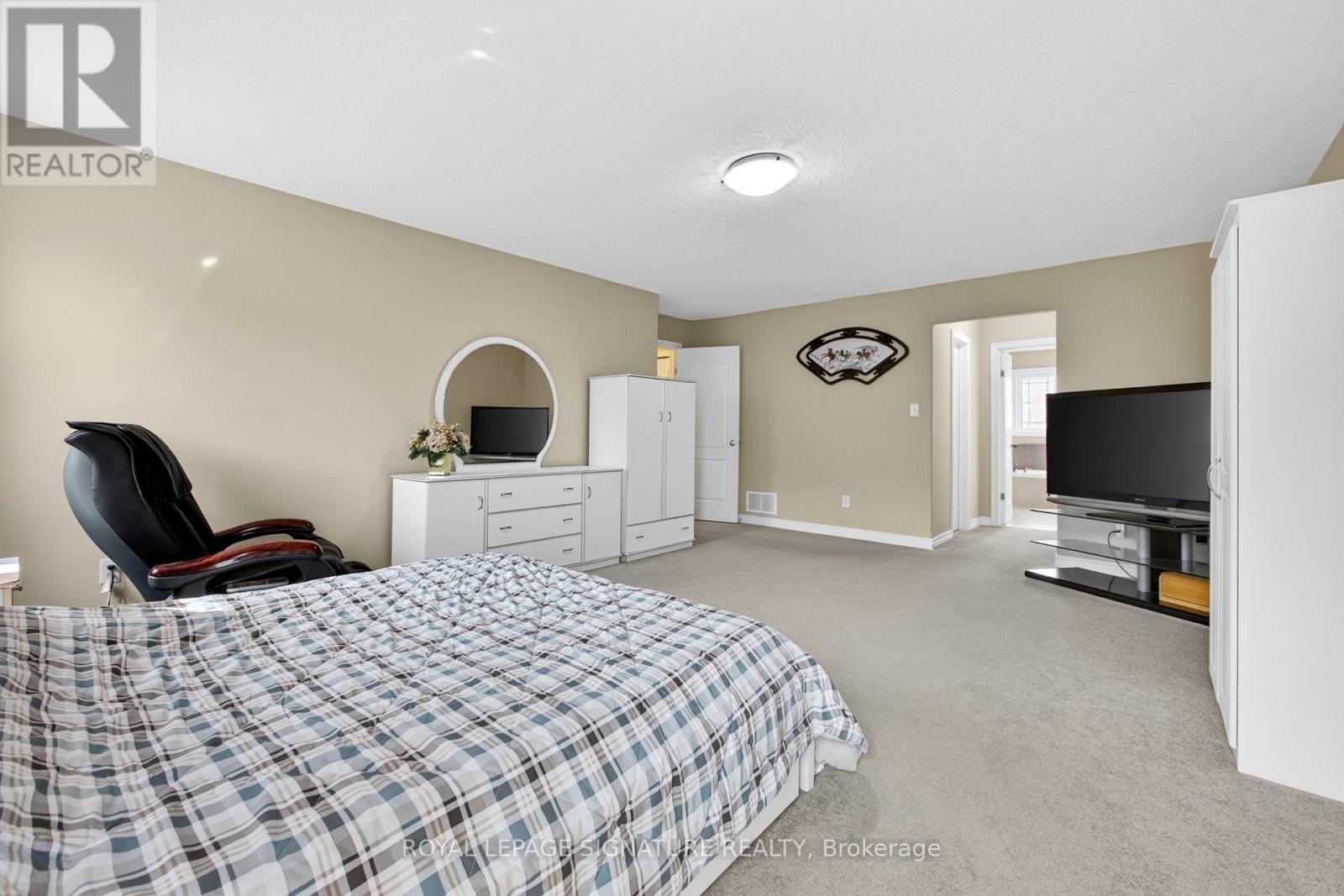 408 Gravel Ridge Trail, Kitchener, Ontario  N2E 0B2 - Photo 27 - X12429555