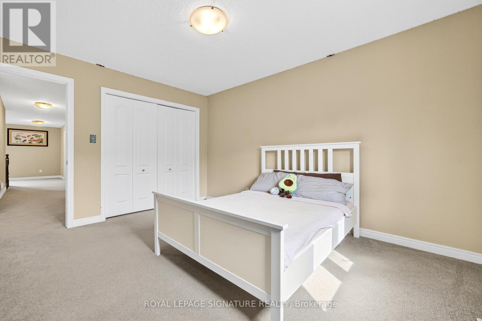 408 Gravel Ridge Trail, Kitchener, Ontario  N2E 0B2 - Photo 32 - X12429555