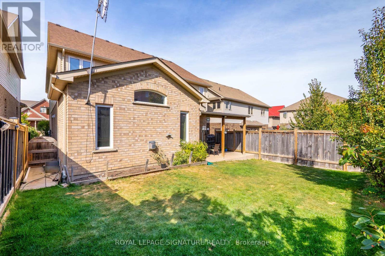 408 Gravel Ridge Trail, Kitchener, Ontario  N2E 0B2 - Photo 43 - X12429555