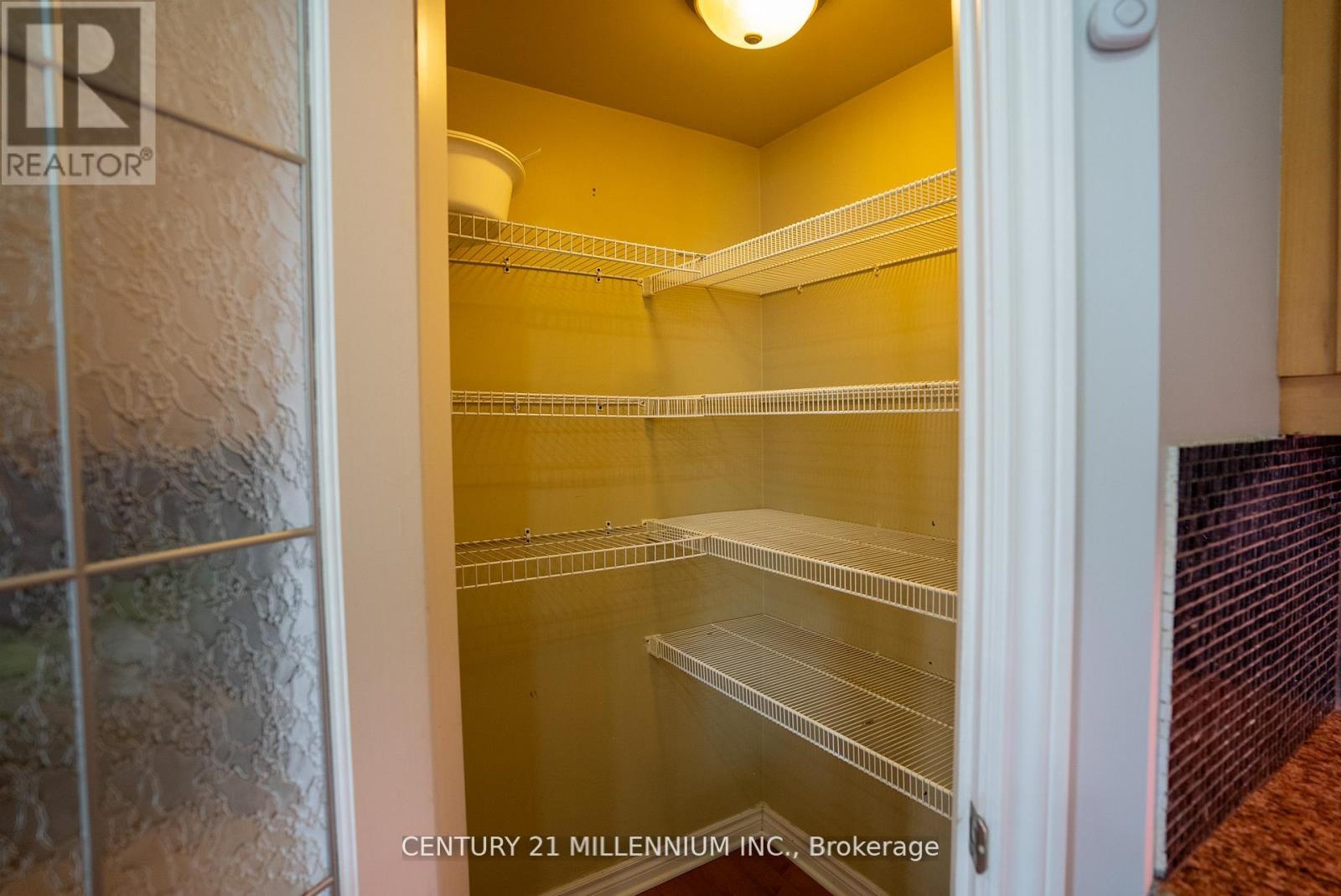 2427 Asima Drive, London South, Ontario  N6M 0B3 - Photo 14 - X12429627