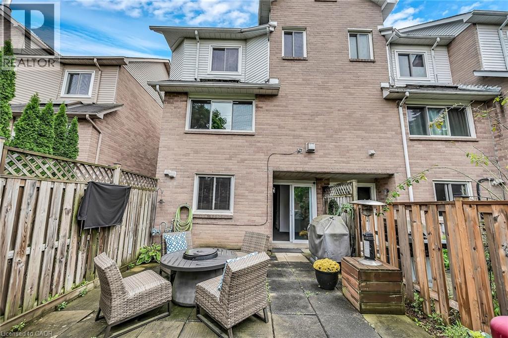 26 Moss Boulevard Unit# 19, Dundas, Ontario  L9H 6W7 - Photo 49 - 40773697