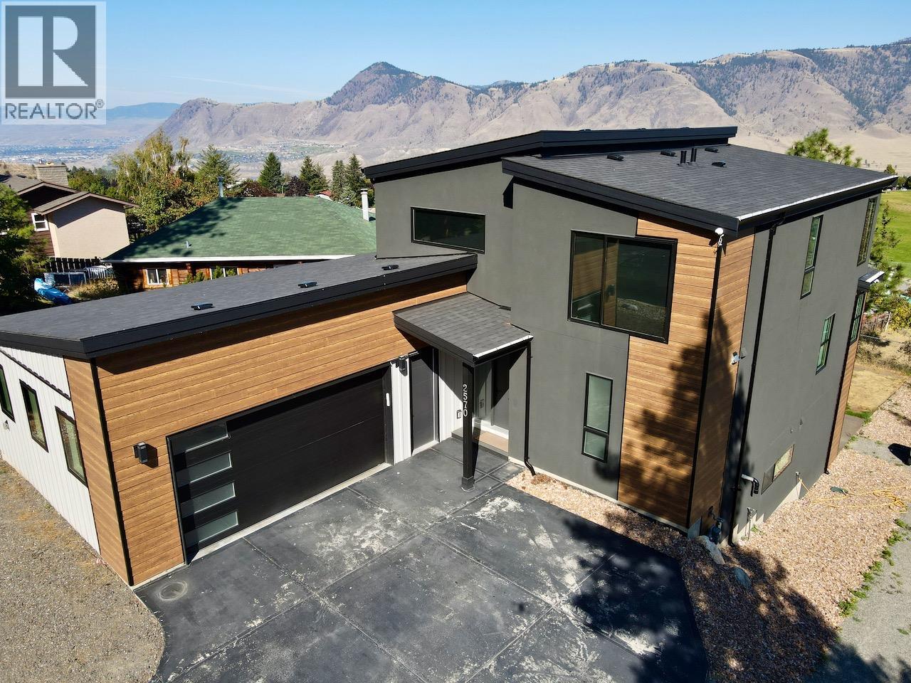 2570 Skeena Dr. Drive, Kamloops, British Columbia  V2E 1V5 - Photo 9 - 10364231