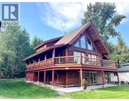 147 WEST LAKE Drive, christina lake, British Columbia