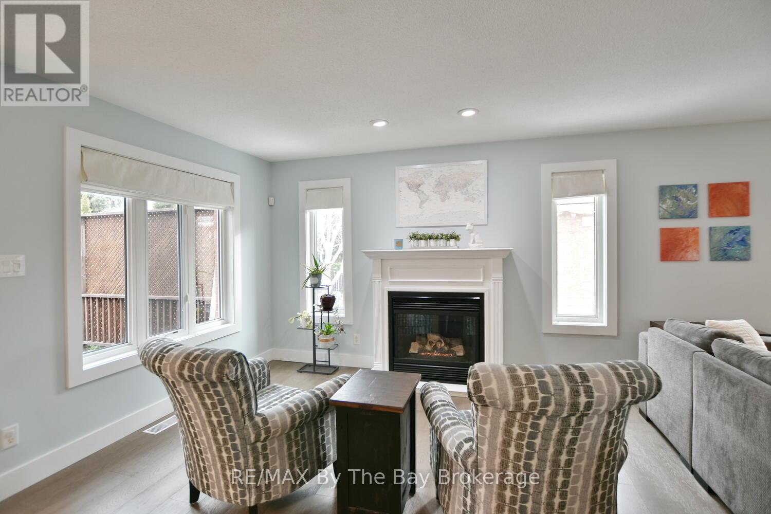 424 Ramblewood Drive, Wasaga Beach, Ontario  L9Z 1P3 - Photo 13 - S12428869