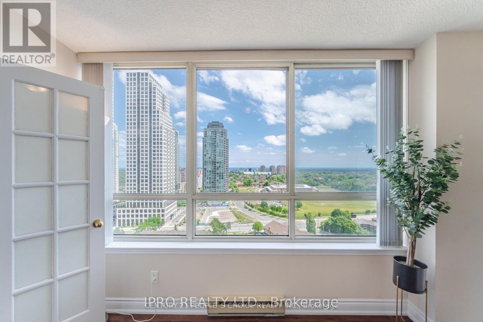 1603 - 3605 Kariya Drive, Mississauga, Ontario  L5B 3J4 - Photo 2 - W12336563
