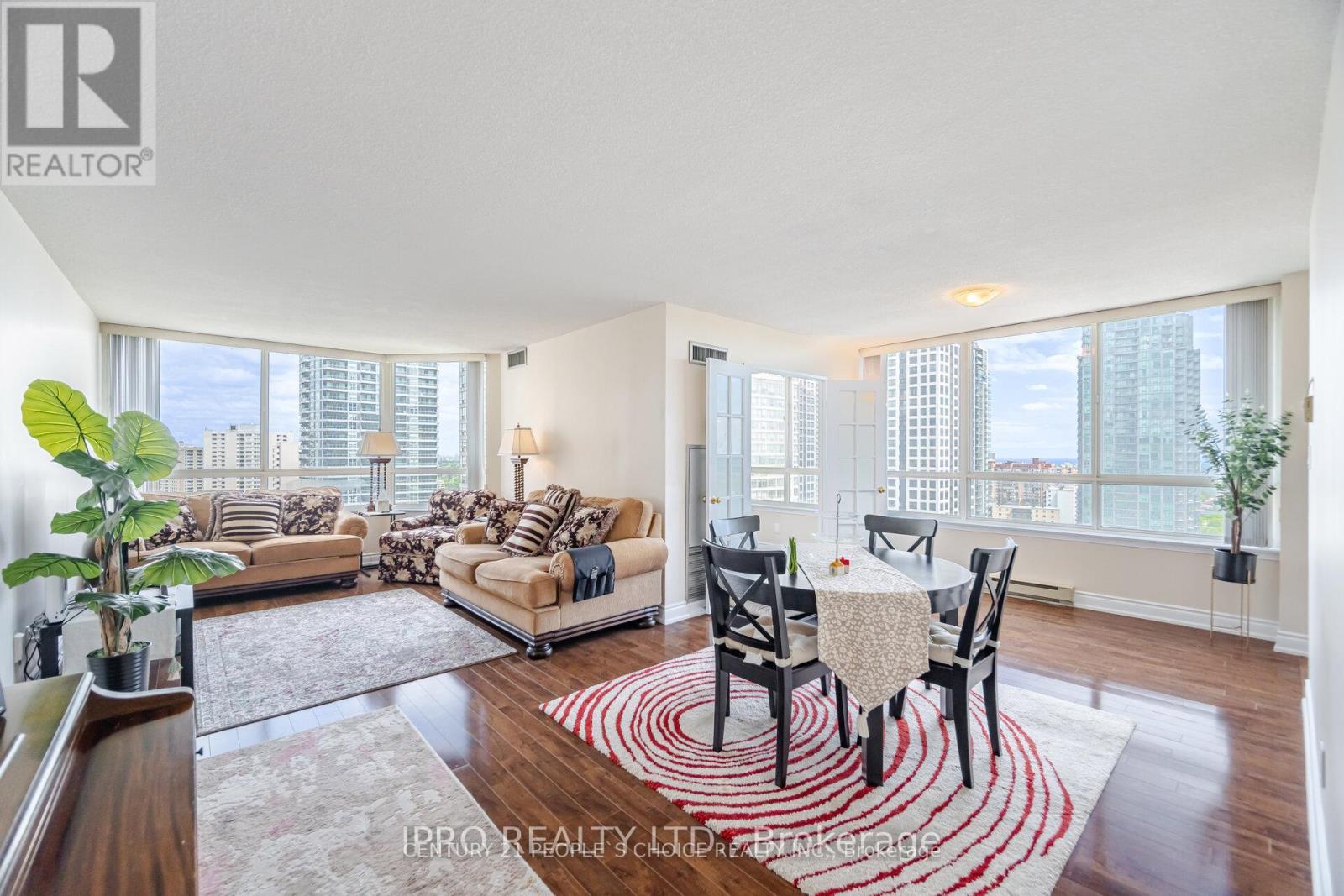 1603 - 3605 Kariya Drive, Mississauga, Ontario  L5B 3J4 - Photo 4 - W12336563