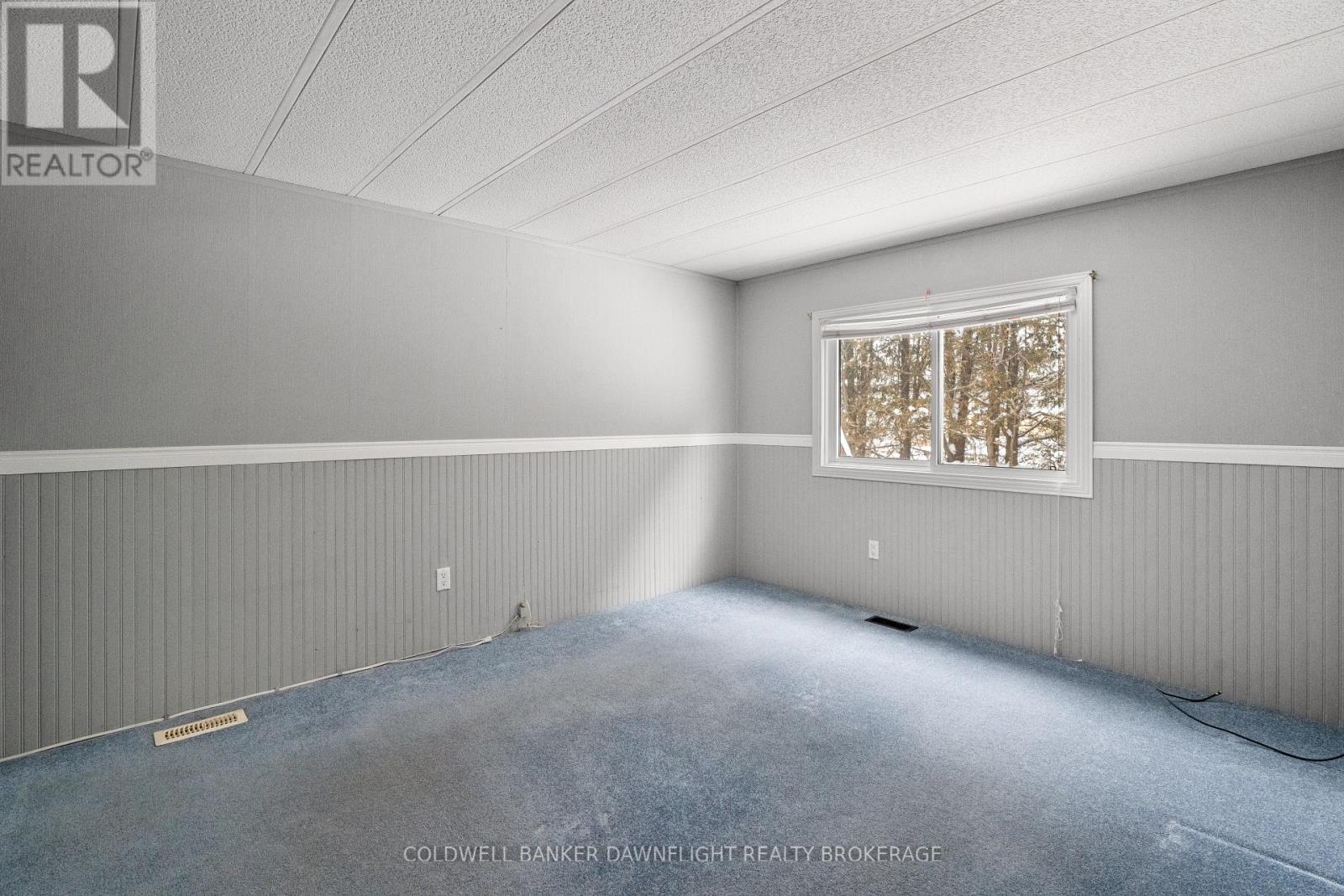 12 Redford Drive, South Huron, Ontario  N0M 1S3 - Photo 21 - X12262581