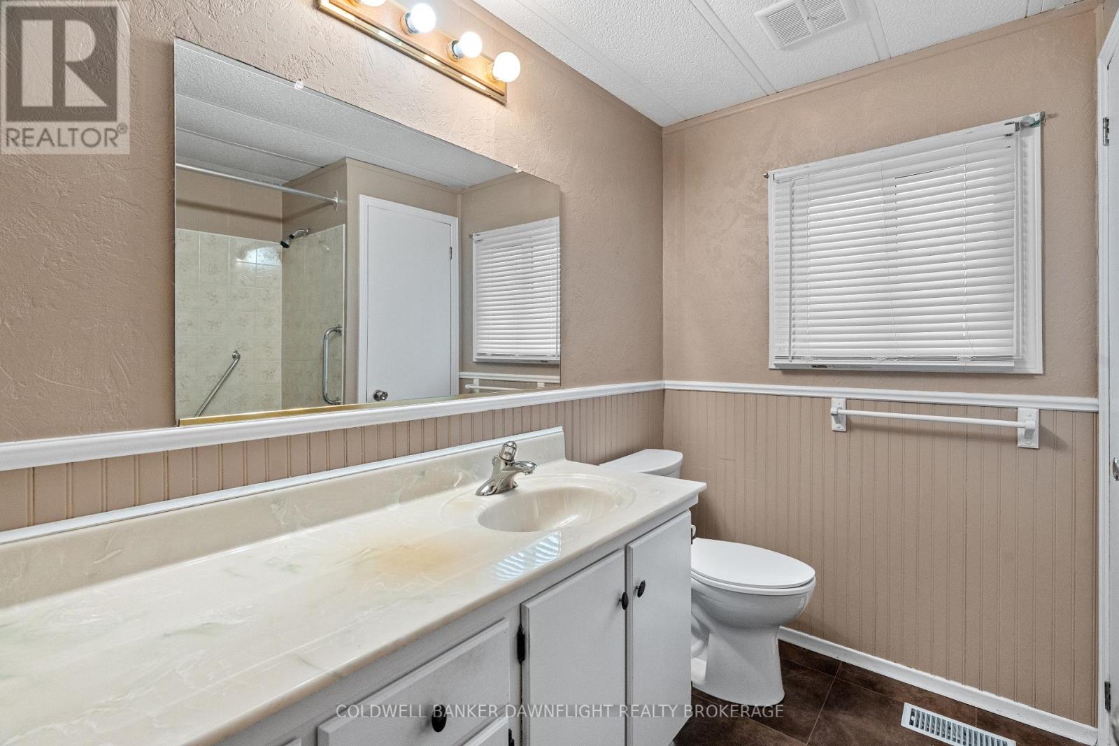 12 Redford Drive, South Huron, Ontario  N0M 1S3 - Photo 27 - X12262581