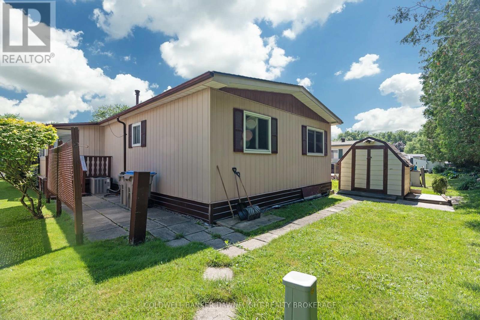12 Redford Drive, South Huron, Ontario  N0M 1S3 - Photo 37 - X12262581