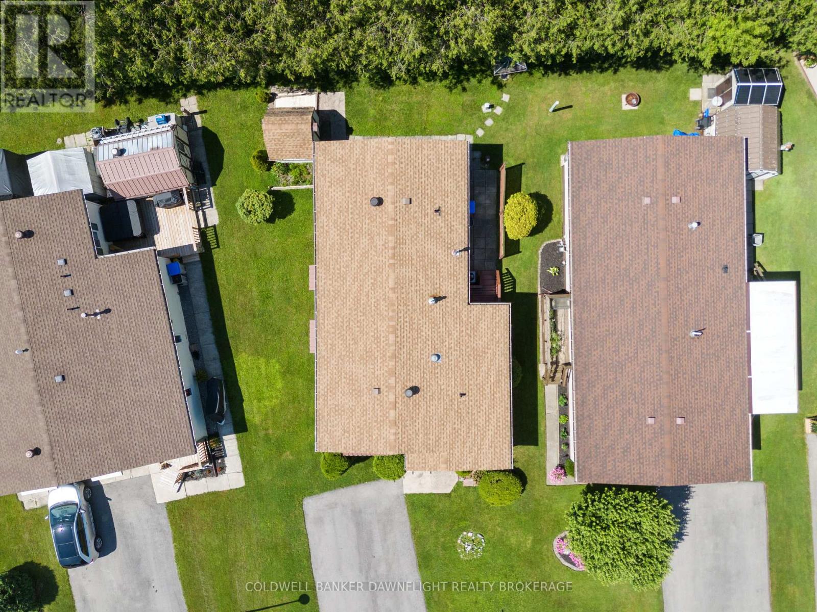 12 Redford Drive, South Huron, Ontario  N0M 1S3 - Photo 40 - X12262581