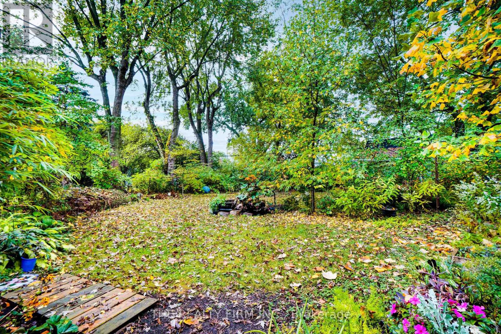 901 Willow Drive, London South, Ontario  N6E 1P2 - Photo 44 - X12423961