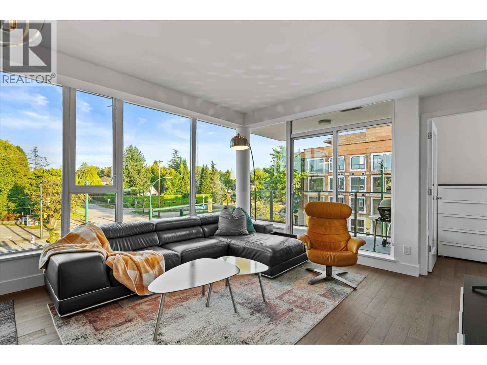 312 2118 W 15TH AVENUE, Vancouver, British Columbia