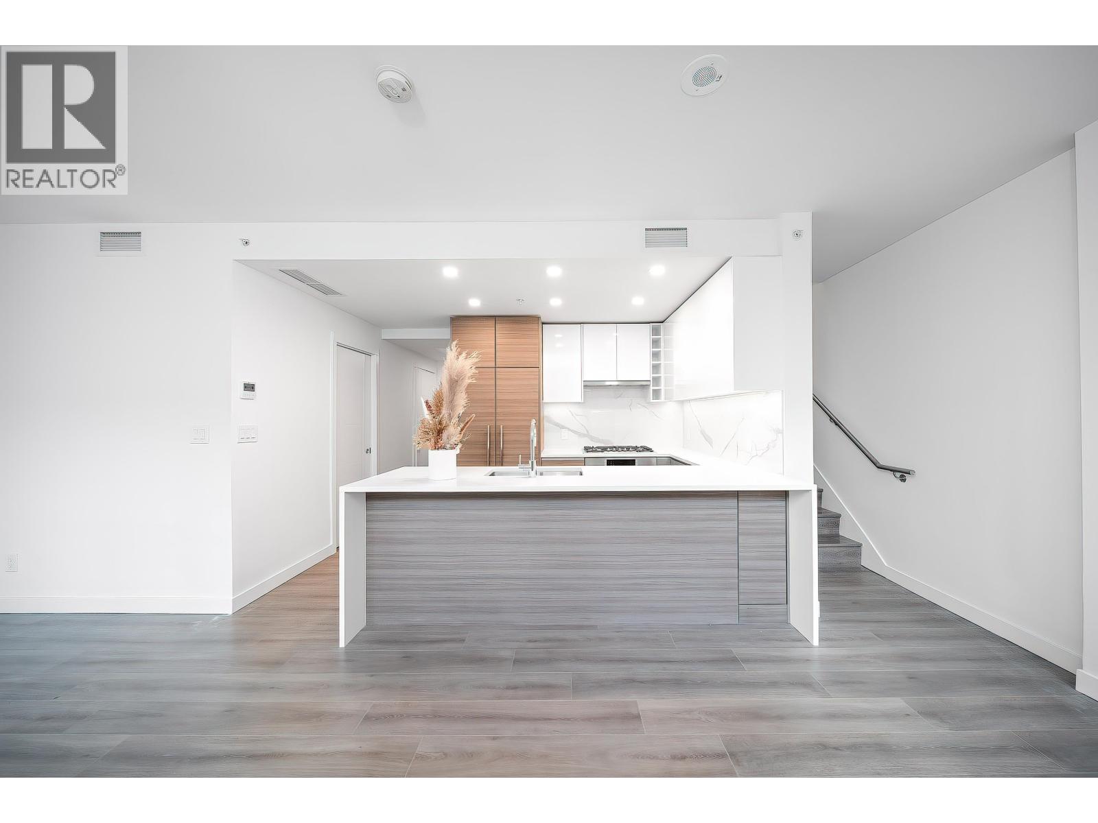 508 823 Carnarvon Street, New Westminster, British Columbia  V3M 0N5 - Photo 1 - R3052758