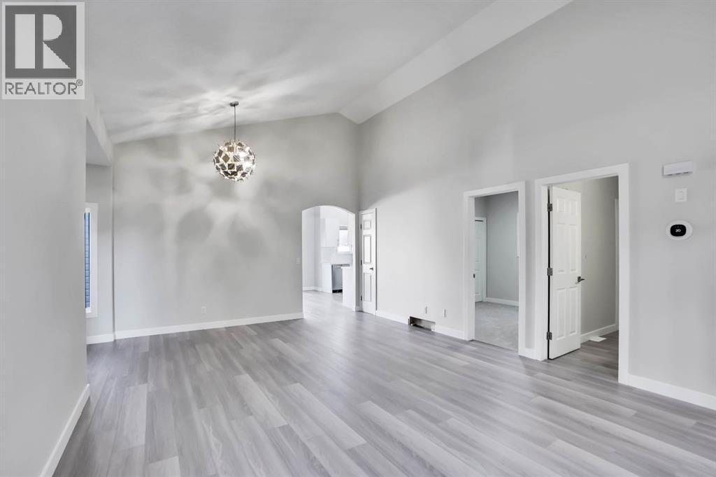 363 Taracove Estate Drive Ne, Calgary, Alberta  T3J 5A1 - Photo 7 - A2260214