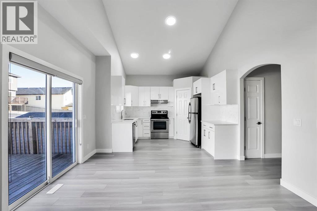 363 Taracove Estate Drive Ne, Calgary, Alberta  T3J 5A1 - Photo 10 - A2260214