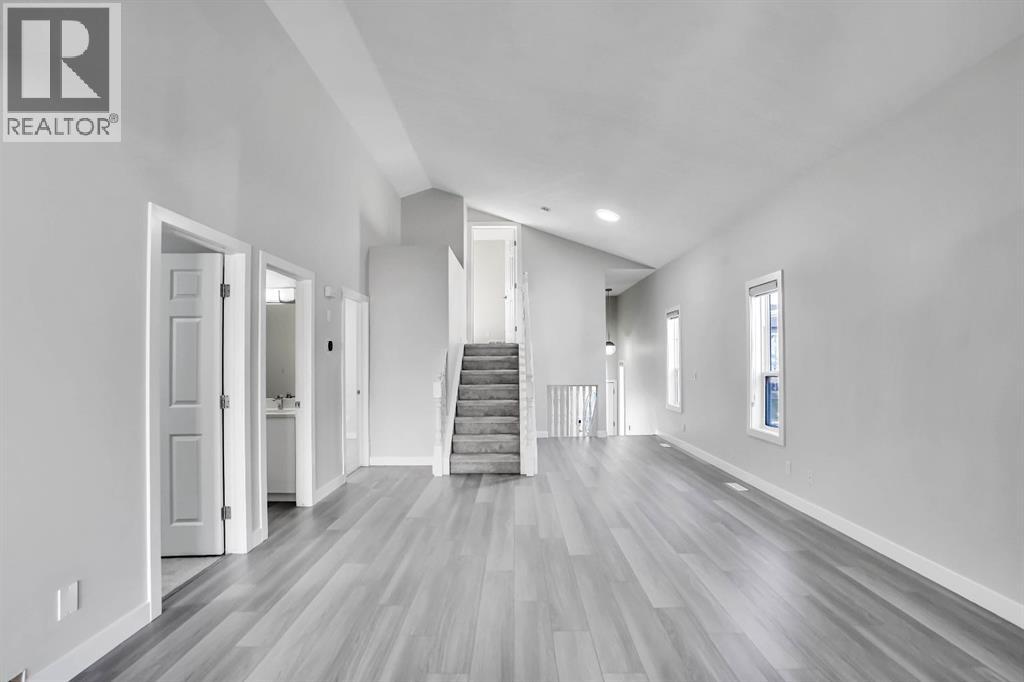 363 Taracove Estate Drive Ne, Calgary, Alberta  T3J 5A1 - Photo 5 - A2260214