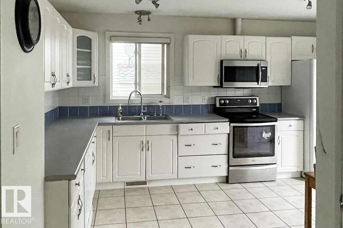 2831 36 St Nw, Edmonton, Alberta  T6L 3Y6 - Photo 5 - E4459750