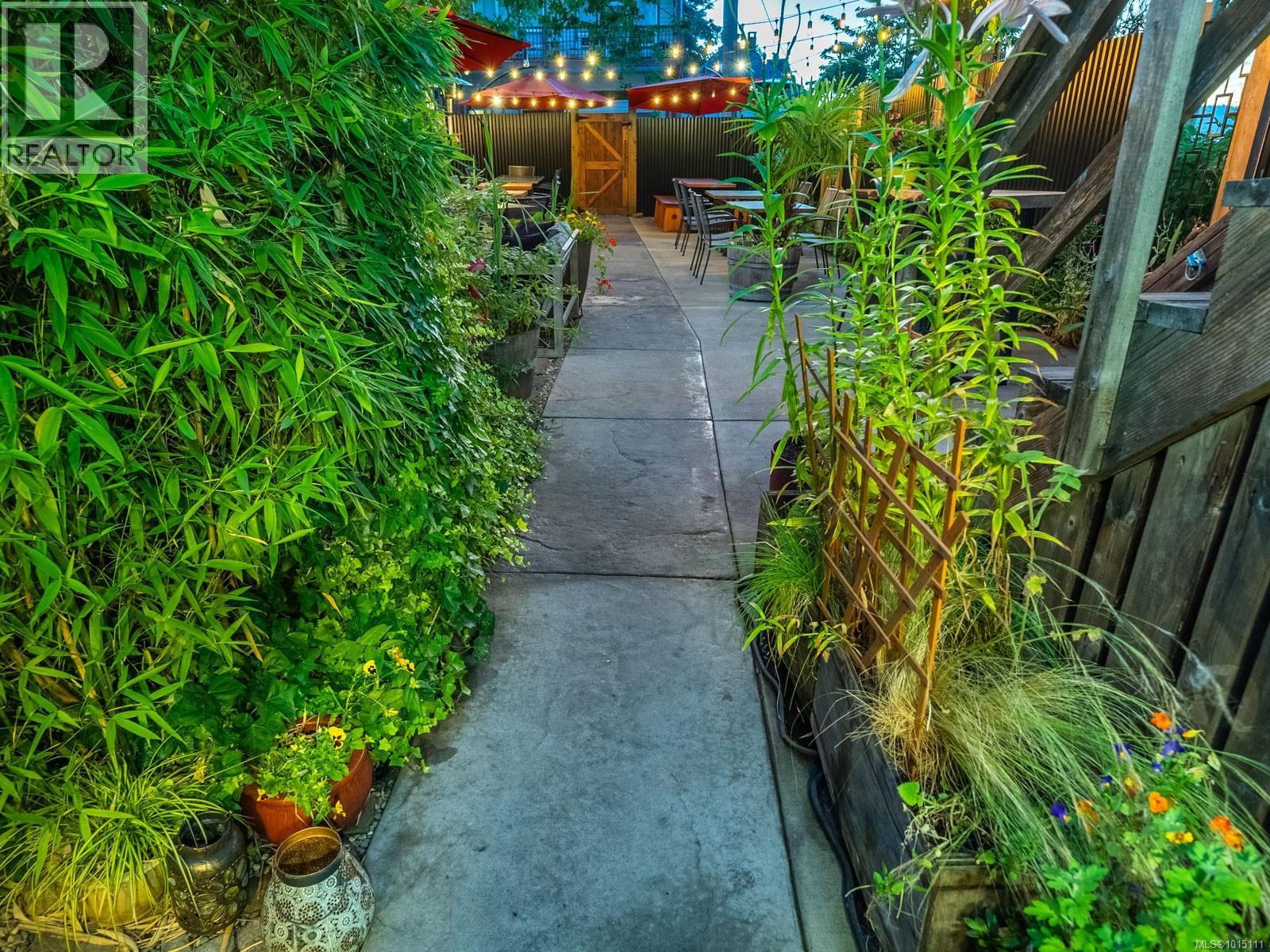 18 Roberts St, Ladysmith, British Columbia  V9G 0A0 - Photo 9 - 1015111
