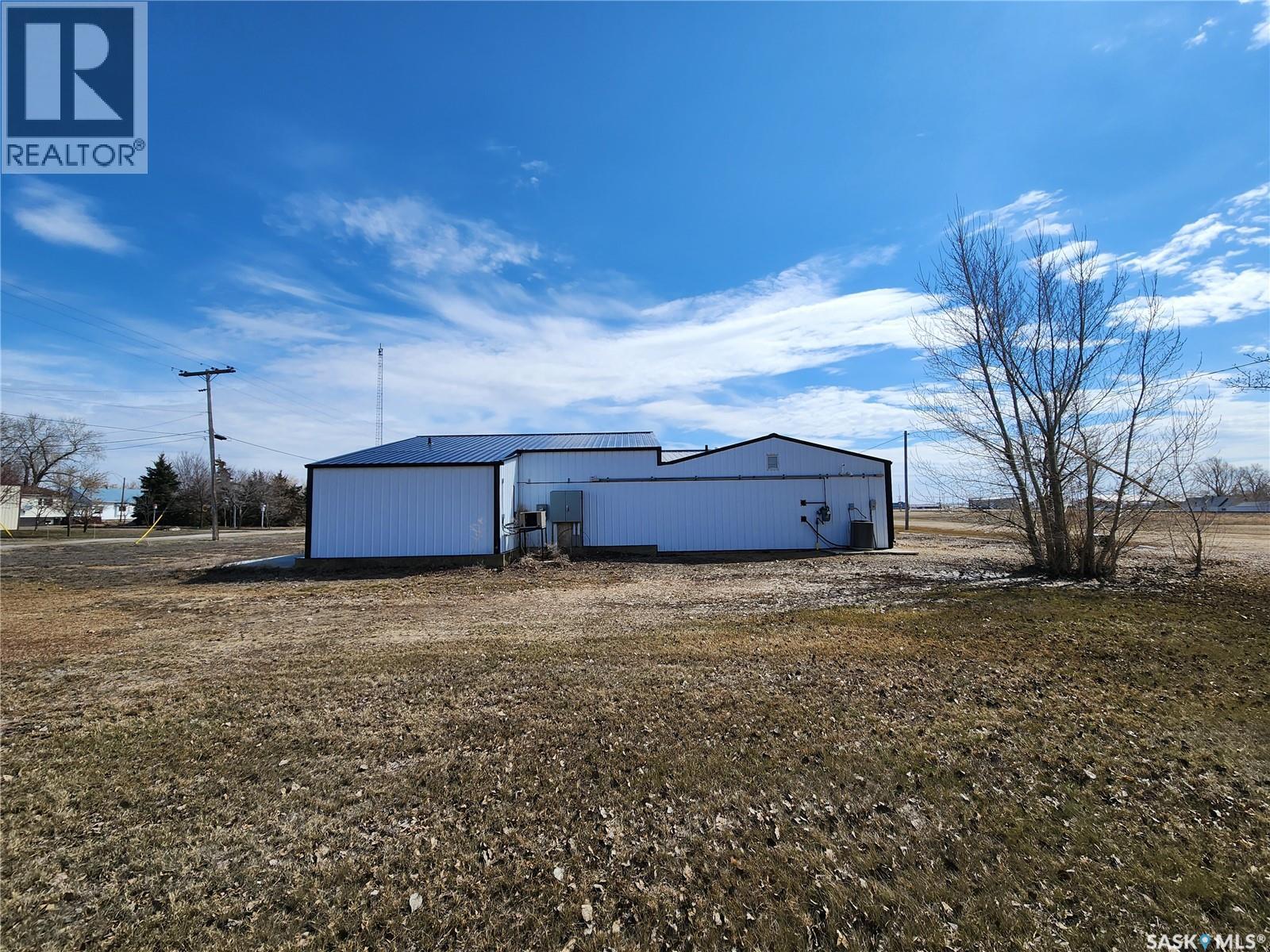 303 N Railway Avenue, Morse, Saskatchewan  S0H 3C0 - Photo 6 - SK019163