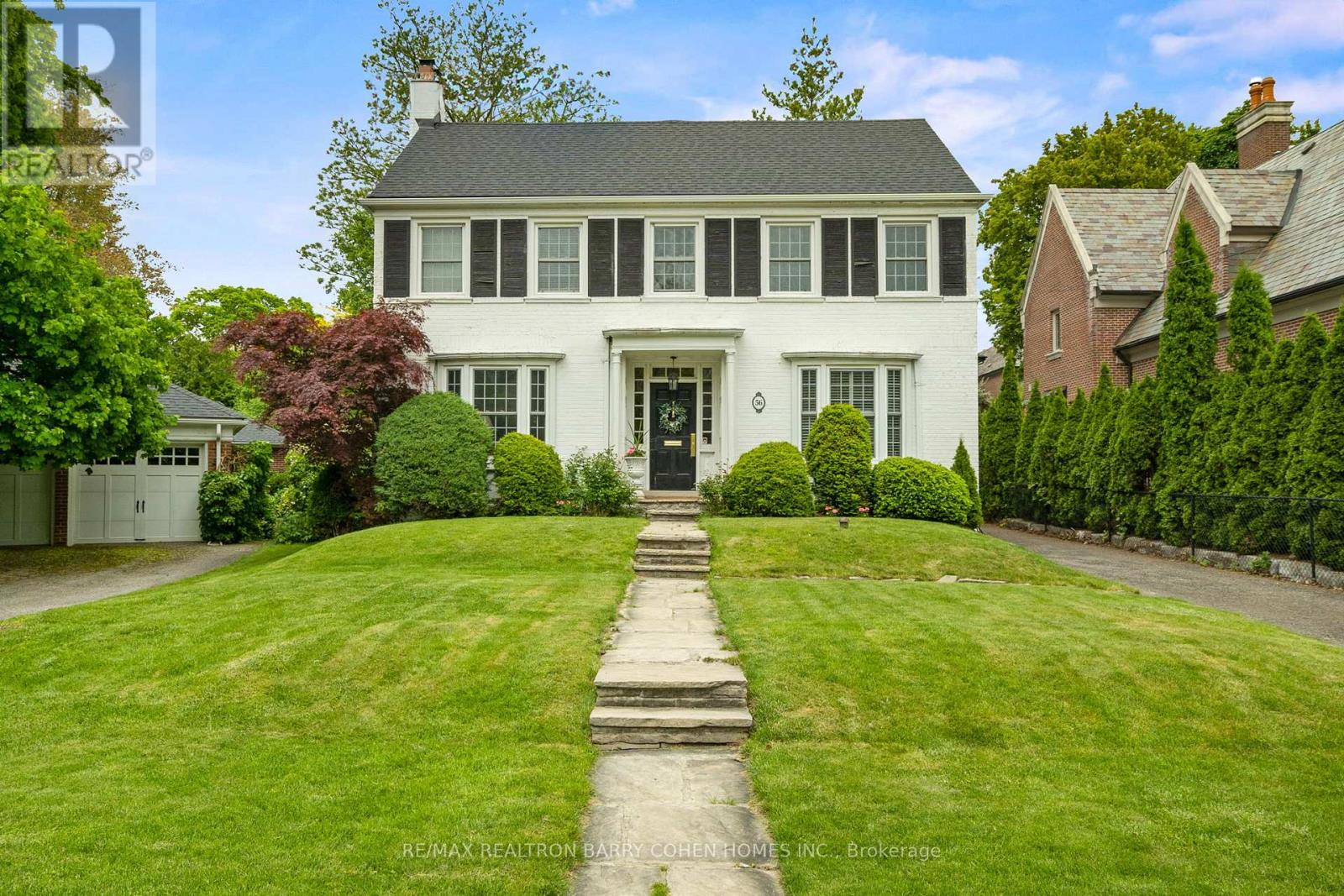 56 HIGHLAND CRESCENT, Toronto, Ontario