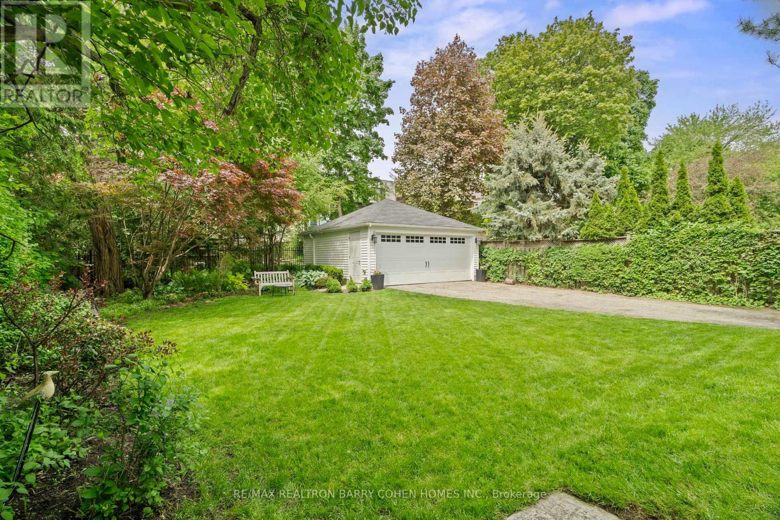 56 Highland Crescent, Toronto, Ontario  M2L 1G6 - Photo 21 - C12429669