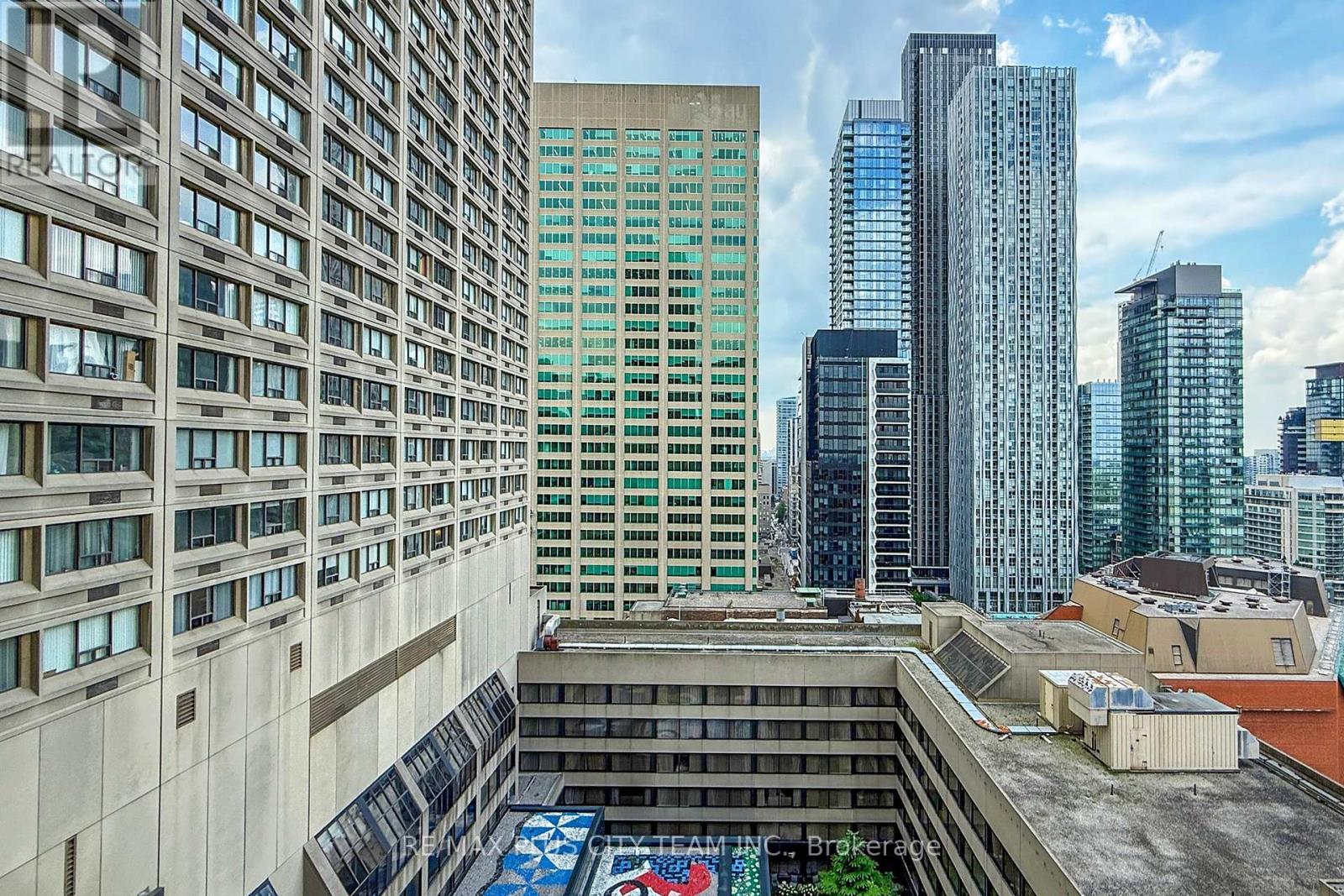 2515 - 8 Park Road, Toronto, Ontario  M4W 3S5 - Photo 19 - C12429673