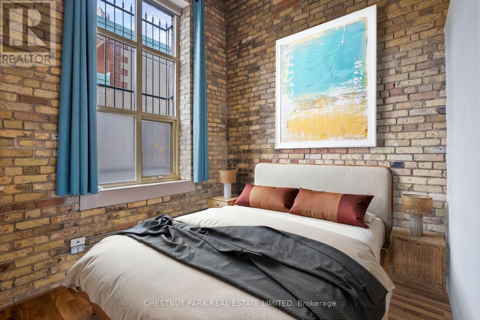 201 - 736 Dundas Street E, Toronto, Ontario  M5A 2C5 - Photo 8 - C12428981