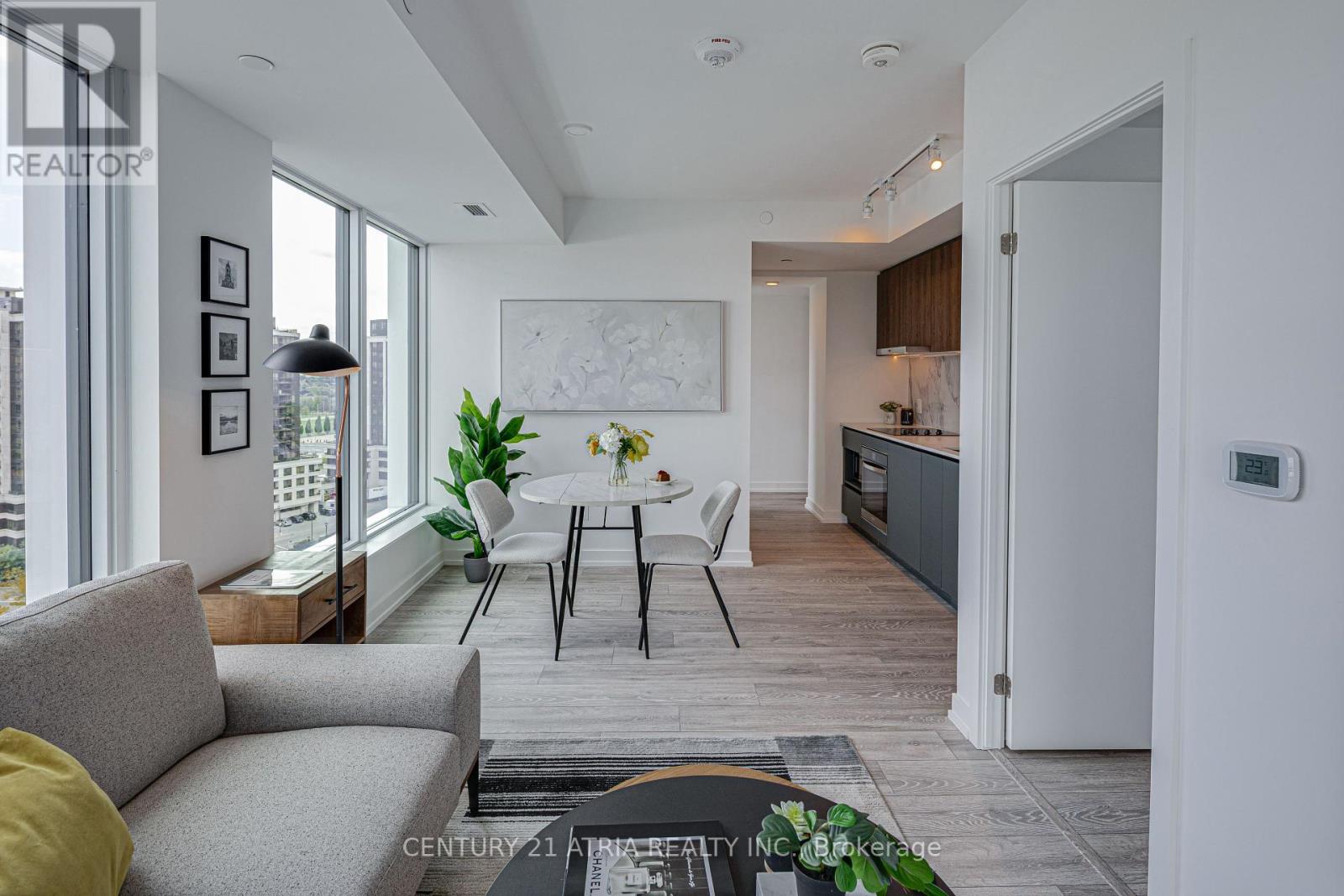 1207 - 1100 Sheppard Avenue W, Toronto, Ontario  M3K 0E4 - Photo 3 - W12410676