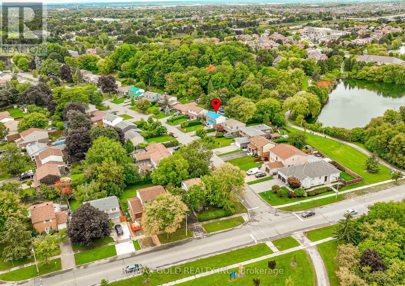 12 Lorraine Crescent, Brampton, Ontario  L6S 2R7 - Photo 43 - W12428209